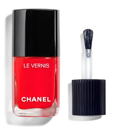 le vernis incendiaire nail color